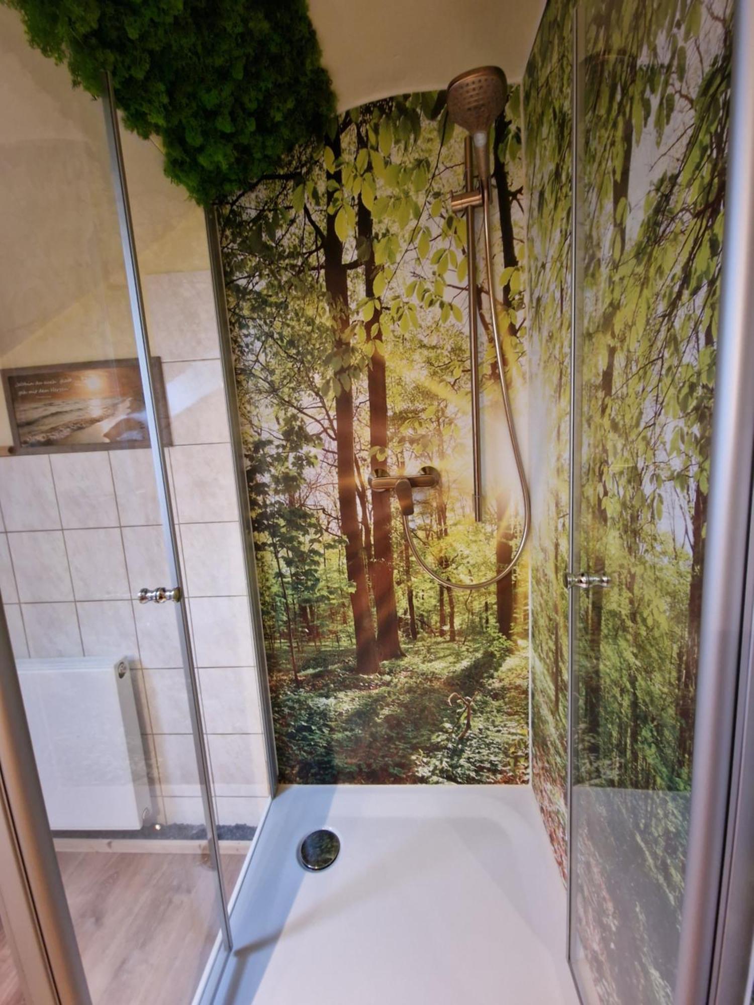 Geraeumiger Lukas In Ruhiger Waldrandlage Mit Wintergarten *